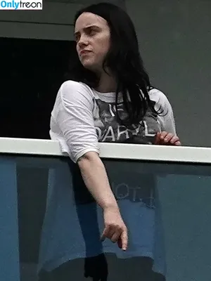 Billie Eilish / Fake / billeeilish / billieeilish фото голая #4309