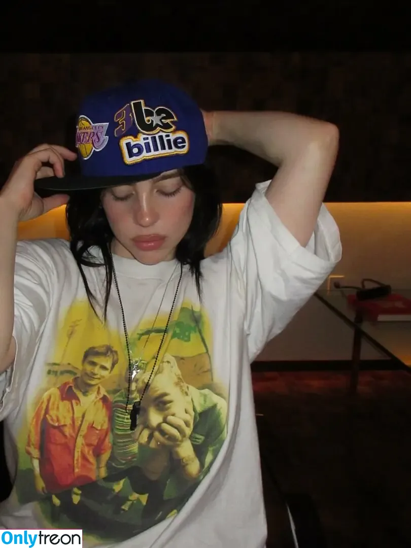 Billie Eilish nude photo #4304 (Fake / billeeilish / billieeilish)