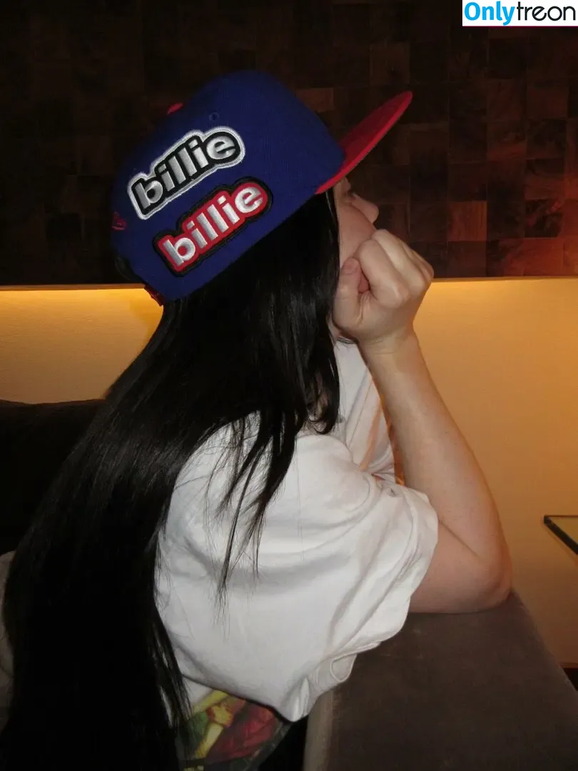Billie Eilish nude photo #4305 (Fake / billeeilish / billieeilish)