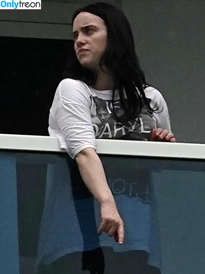 Billie Eilish голая photo #4309 (Fake / billeeilish / billieeilish)