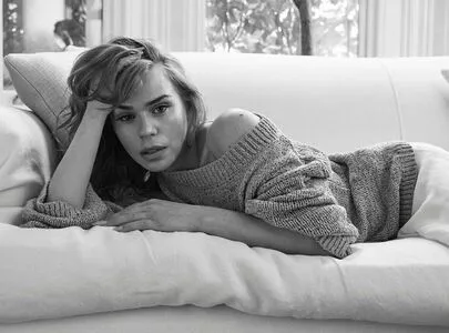Billie Piper / billiepiper nude photo #0179