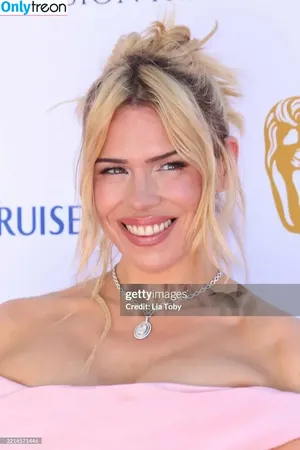 Billie Piper / billiepiper nude photo #0429