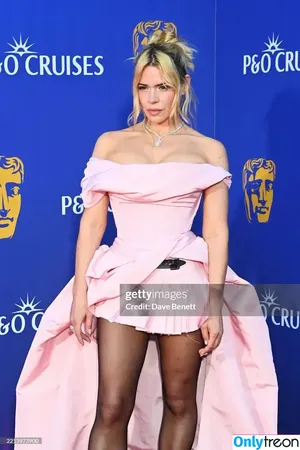 Billie Piper / billiepiper фото голая #0446