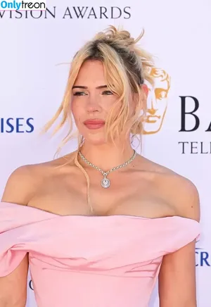 Billie Piper / billiepiper фото голая #0456