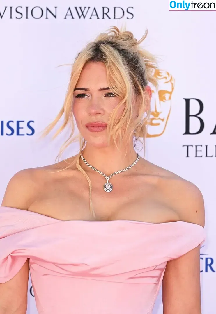 Billie Piper nude photo #0412 (billiepiper)