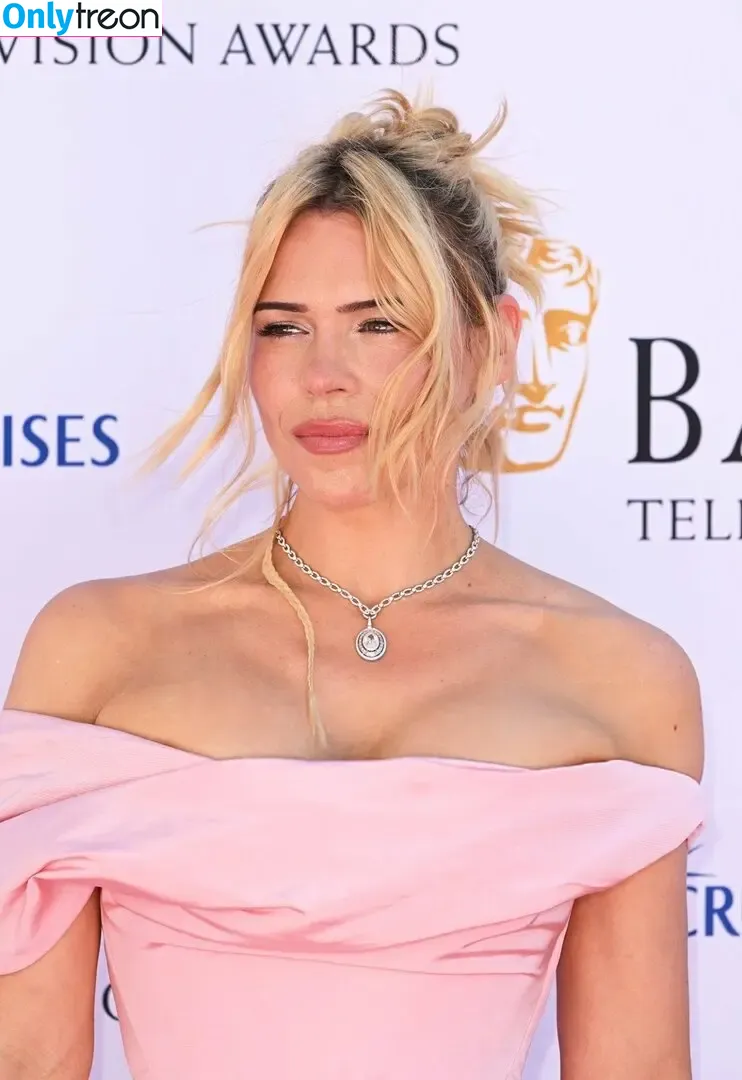 Billie Piper nude photo #0456 (billiepiper)