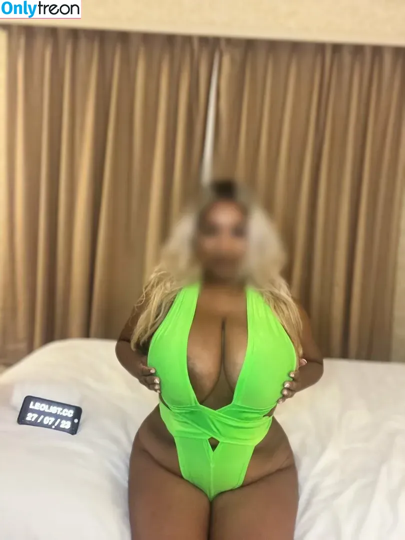 billiondollarboobs nude photo #0033 (Maya / RiyaRacks / billion13613381)