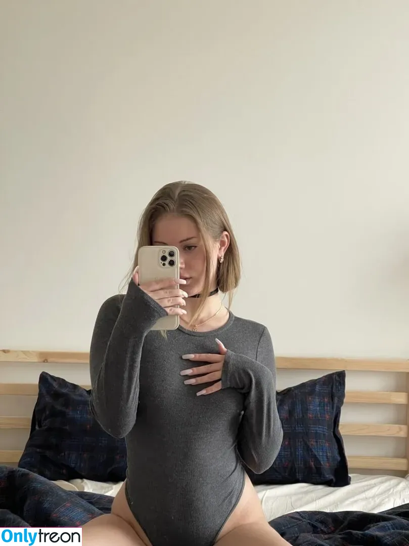 Bilochka ASMR nude photo #0024 (belochka_real)