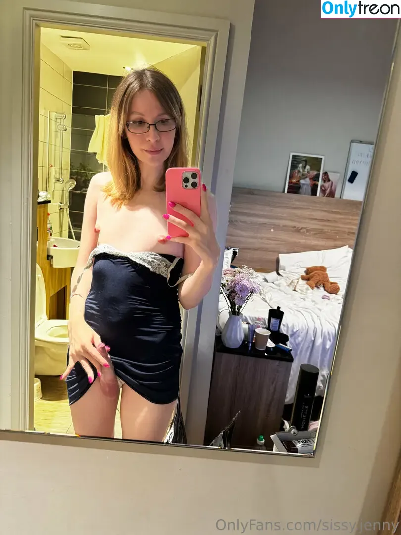 bimbo.jenny голая photo #0021 (jjbbeth)
