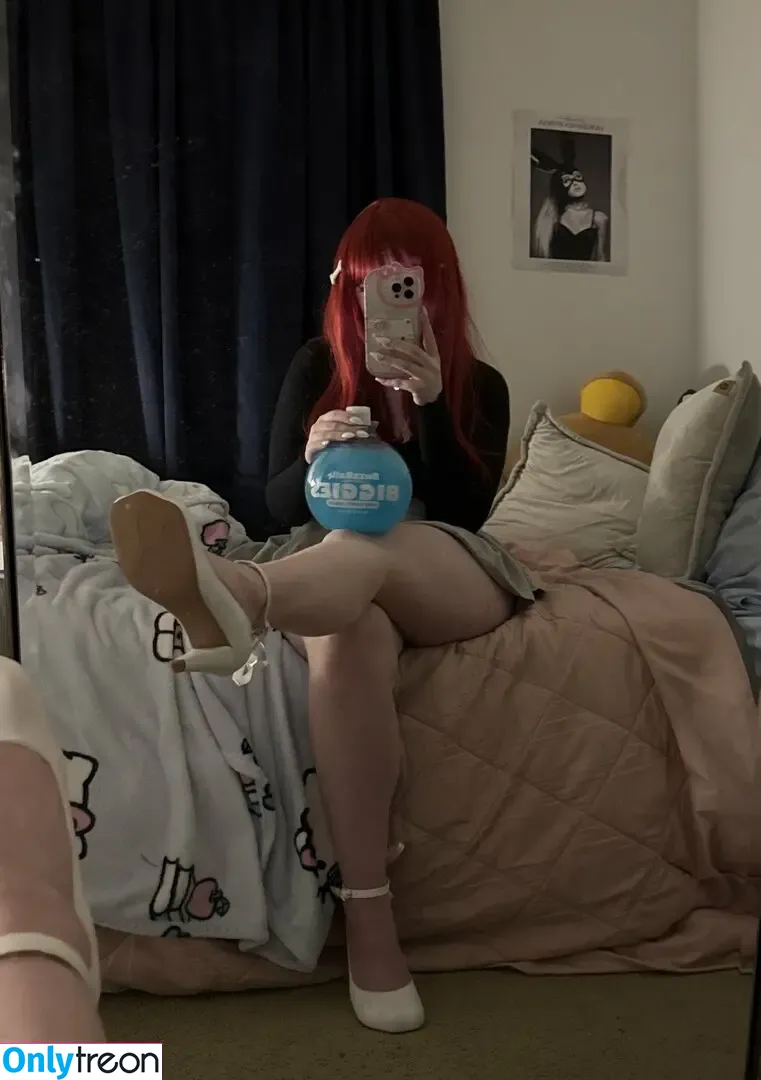 bimbogrlfriend nude photo #0006 (julie / juliekkuma_ / thankyousnext)