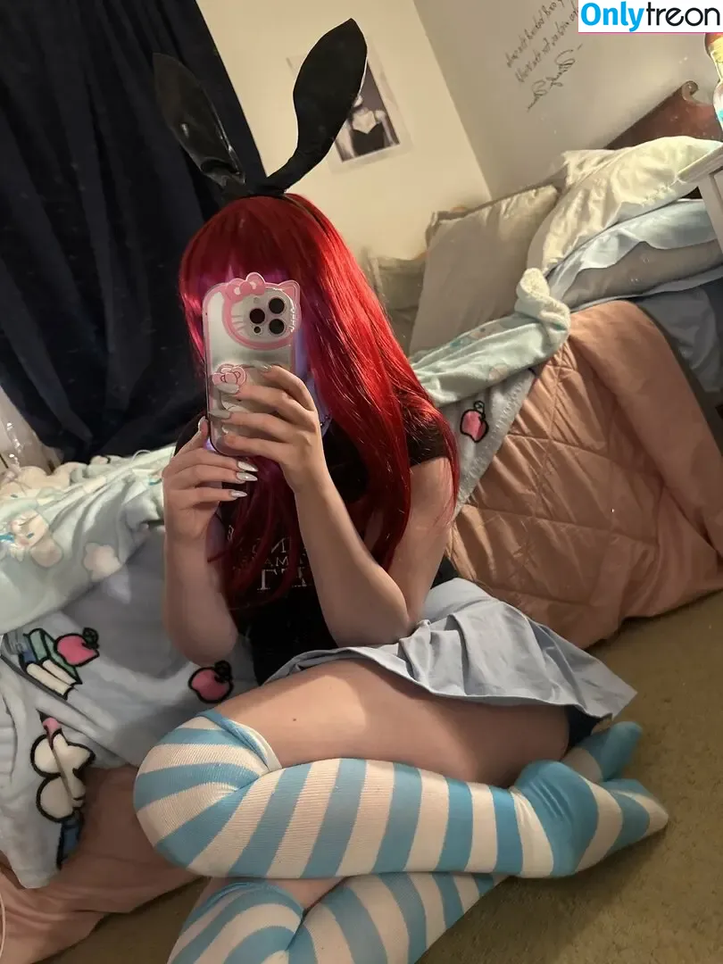 bimbogrlfriend nude photo #0014 (julie / juliekkuma_ / thankyousnext)