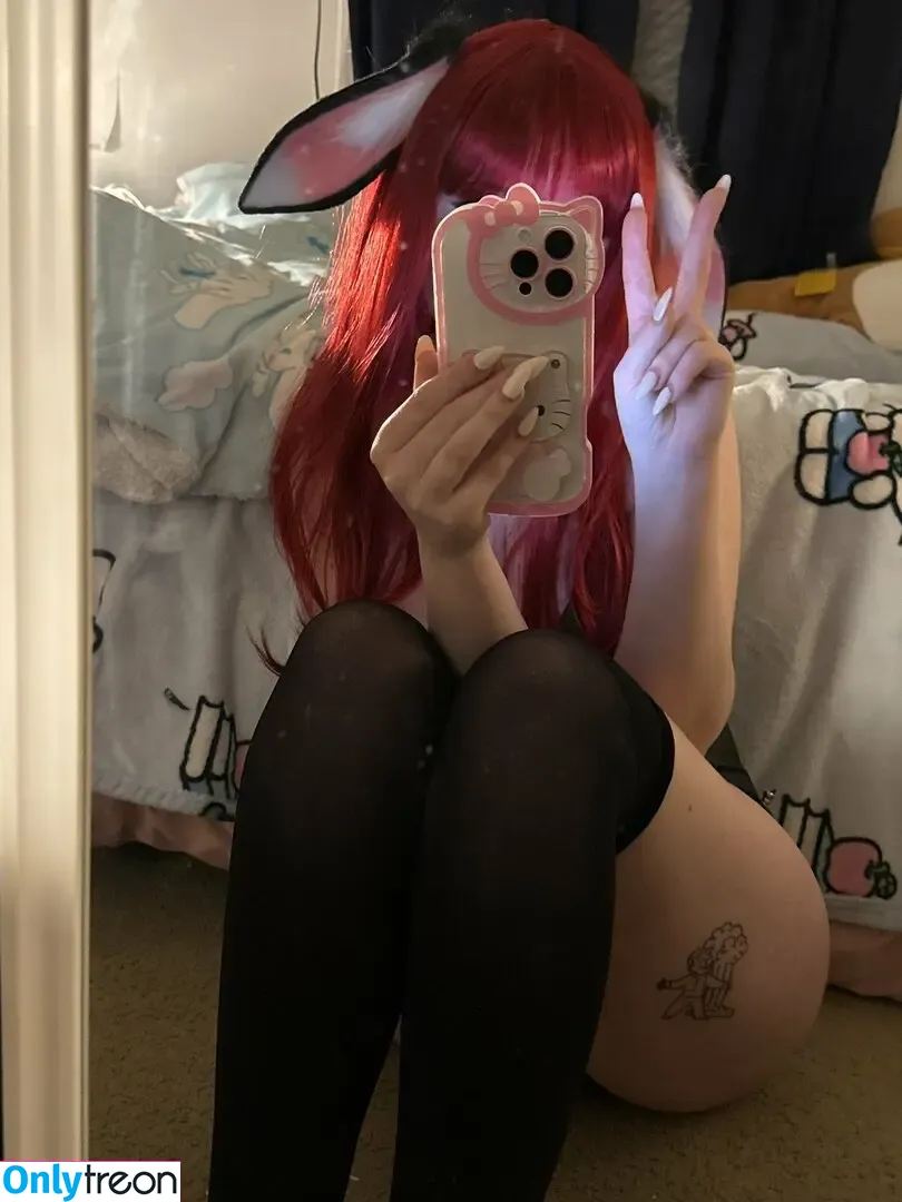 bimbogrlfriend nude photo #0021 (julie / juliekkuma_ / thankyousnext)
