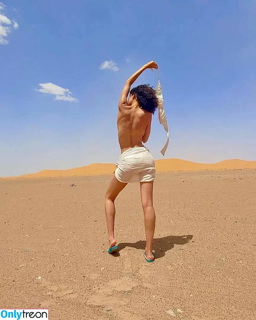 BimboUbermensch nude photo #0086 (Sandra Soliman / sandra_is_a_soliman / the_book_club)