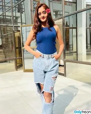 Bindass Kavya / Kavya Yadav / bindass_kavya фото голая #0001