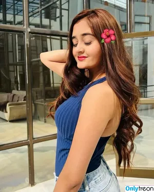 Bindass Kavya / Kavya Yadav / bindass_kavya фото голая #0004