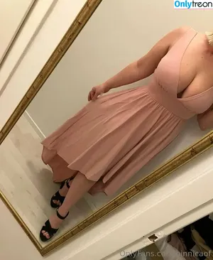 binnicaof / wifey.nextdoor nude photo #0003