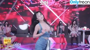 BJ 순덕 / 순덕이 / cool3333 / lets99 / Shunde / 2times / BJ 순덕 / soon_duck__ nude photo #0001