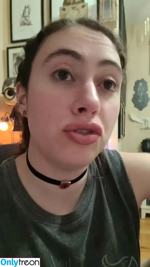 Blabs nude photo #0029 (blabberingcollector / blakeblossomfree)