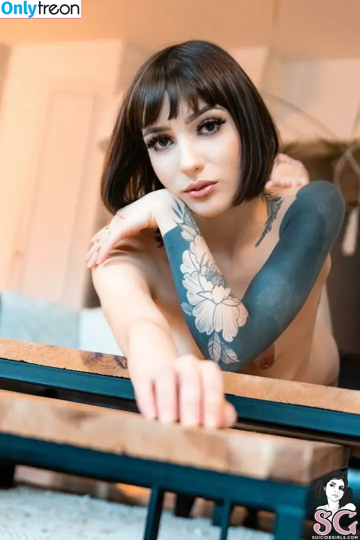 Black Amber nude photo #0268 (blackamber_official / blackamberx)