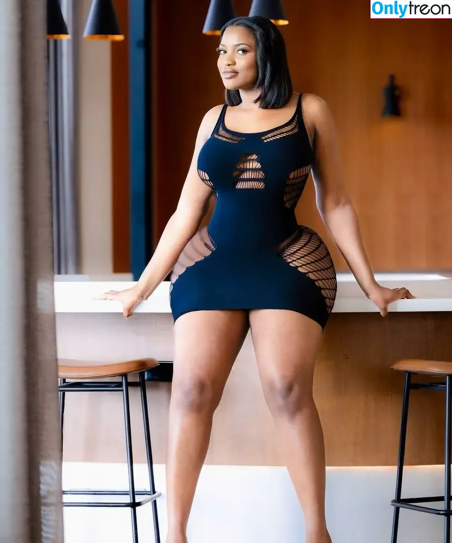 BlackBeautiful nude photo #0021 (blackbeautiful.co)