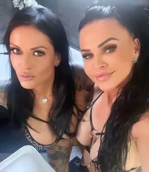 Blackbeautys2020 / blackbeautys2020__ фото голая #0085