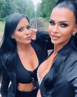 Blackbeautys2020 / blackbeautys2020__ фото голая #0177