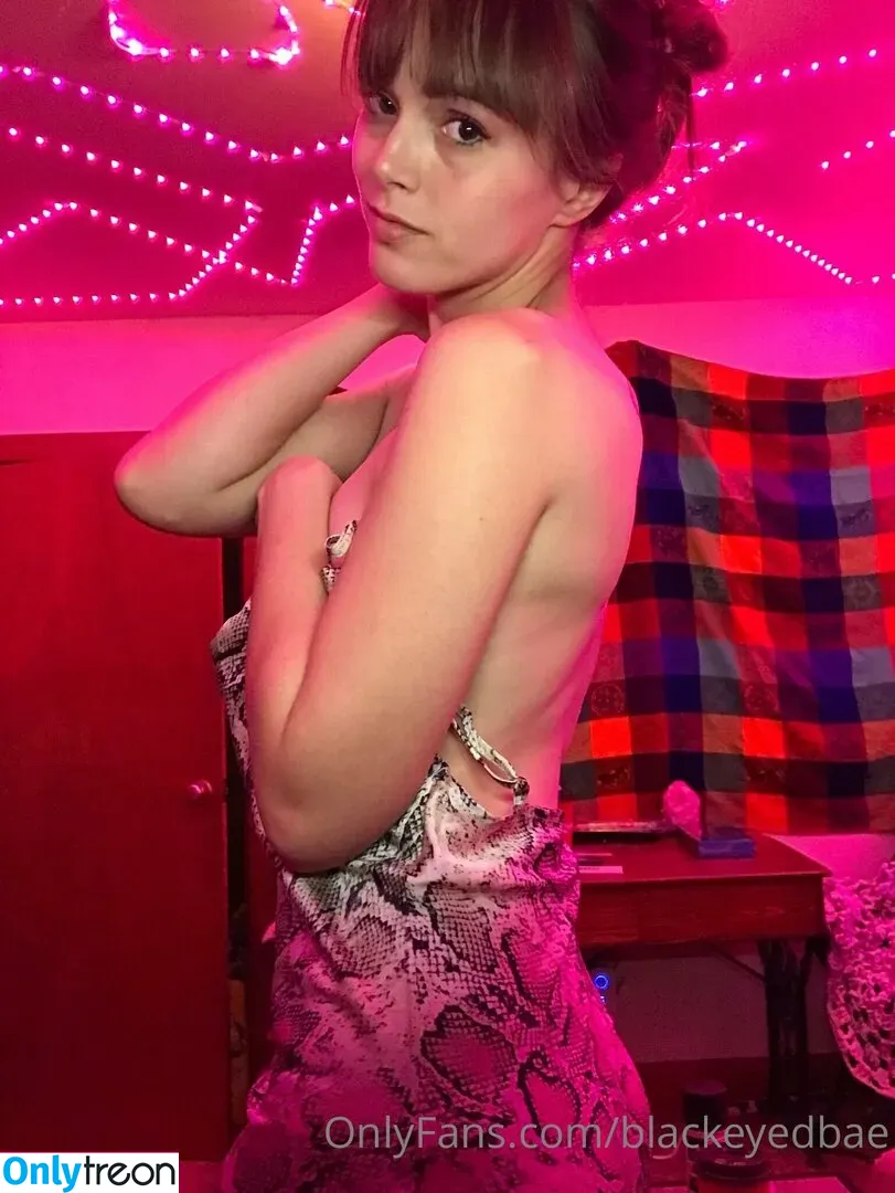 blackeyedbae голая photo #0002 (blackeyedbeas)