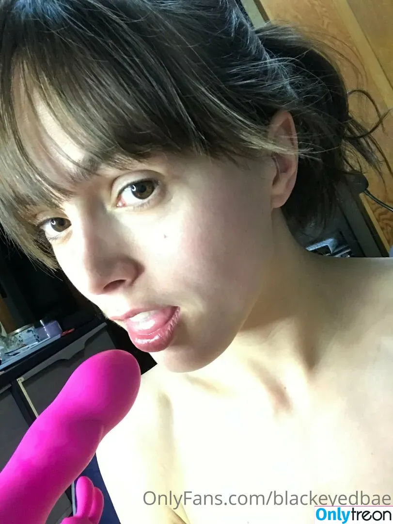 blackeyedbae голая photo #0021 (blackeyedbeas)