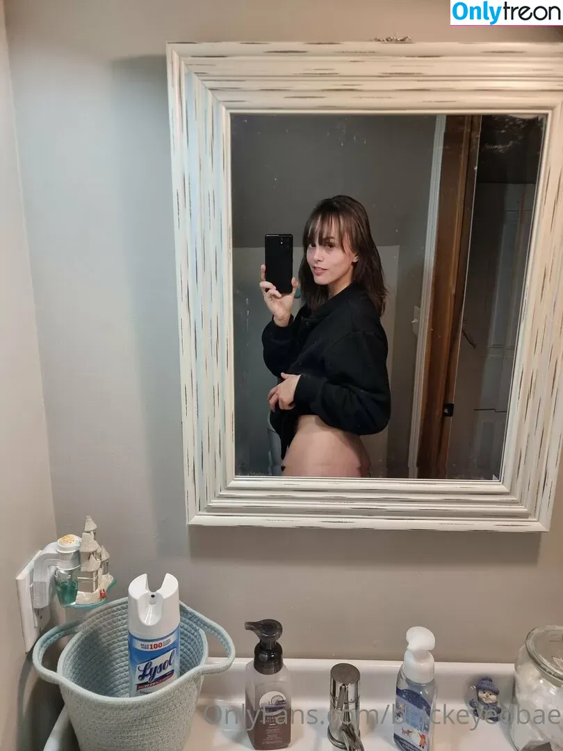 blackeyedbae голая photo #0033 (blackeyedbeas)