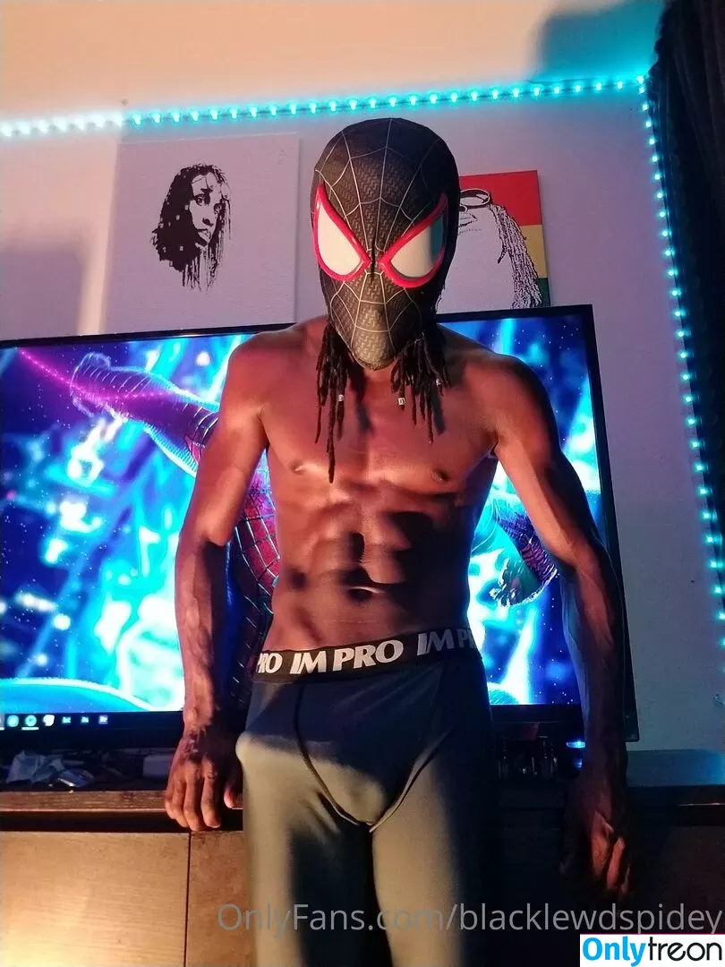 blacklewdspidey nude photo #0052 (blacklewdspidey)