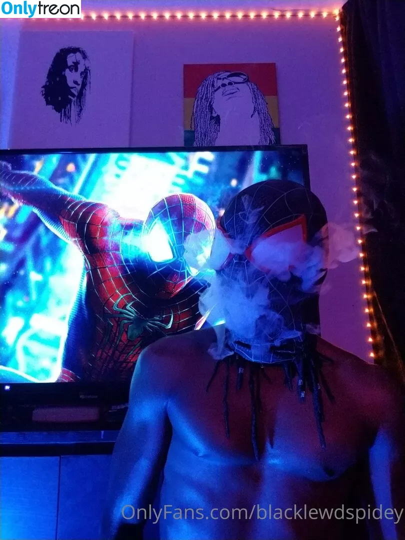 blacklewdspidey nude photo #0078 (blacklewdspidey)