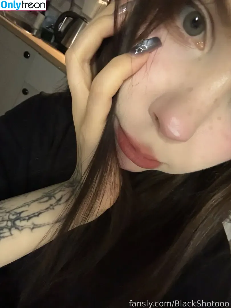 BlackShotooo nude photo #0014 (Fckingkitty / Koza.a2 / Koza.a_ / fckkingkitty_)