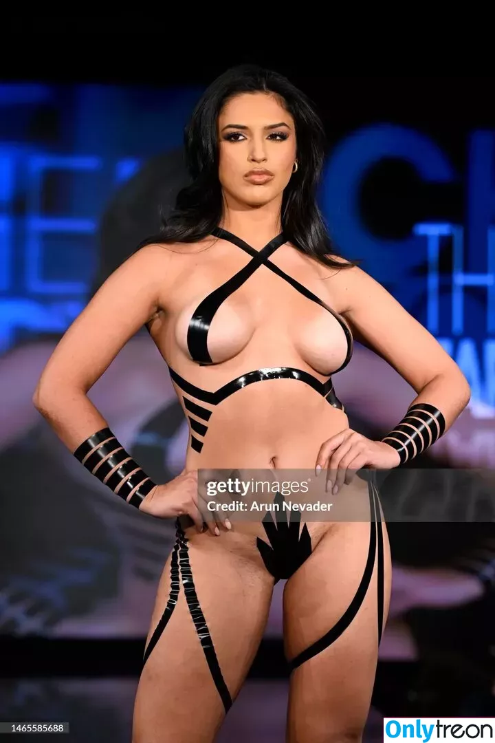 BlackTapeProject nude photo #0213 (girlsofblacktape)