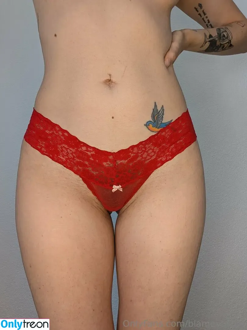 blamevalerie nude photo #0416 (blamevalerie)