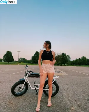 Blangelaaa nude photo #0005