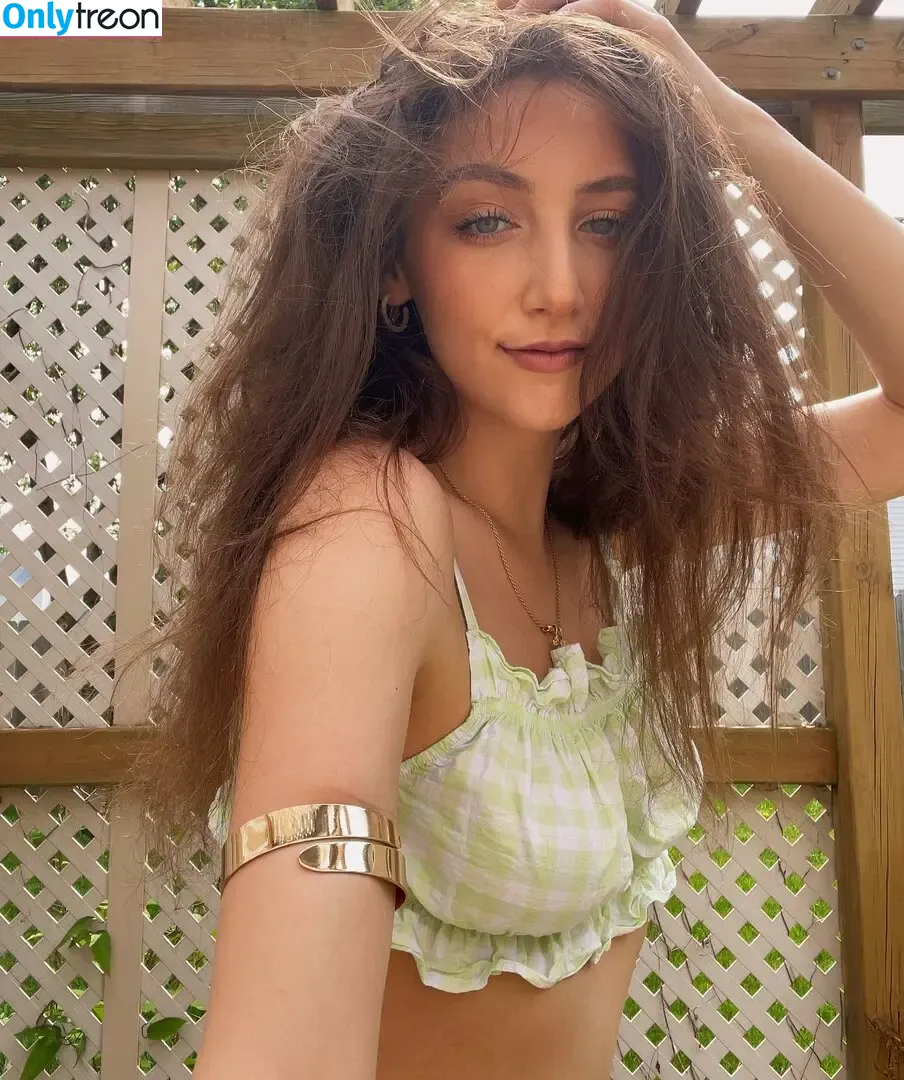 Blangelaaa nude photo #0012 (Blangelaaa)