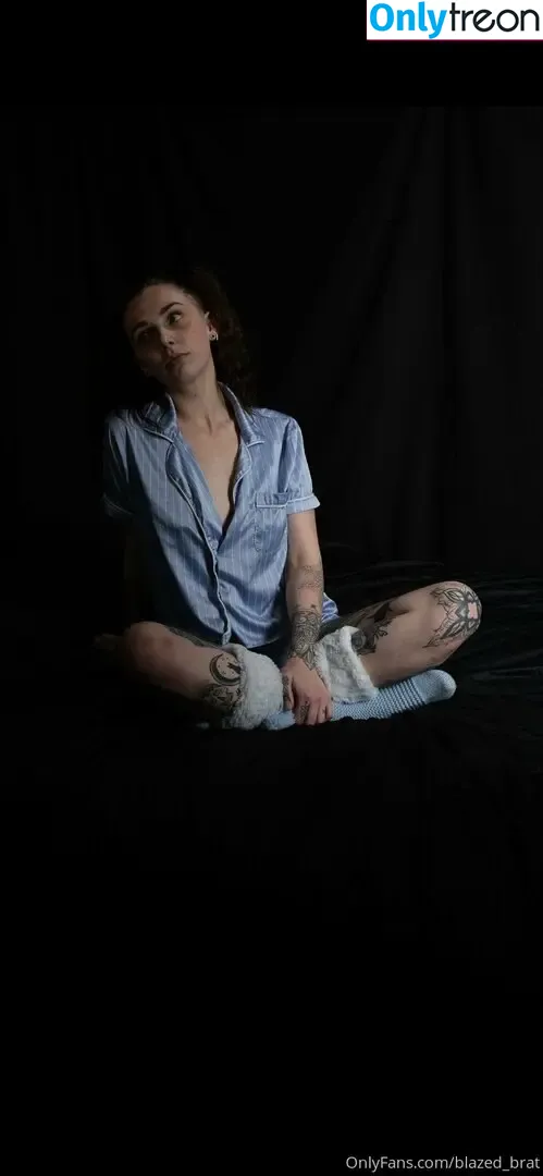 blazed_brat nude photo #0018 (blazedbratx)