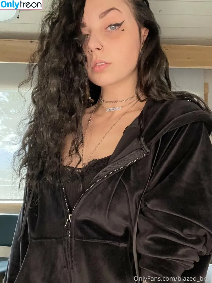 blazed_brat nude photo #0028 (blazedbratx)