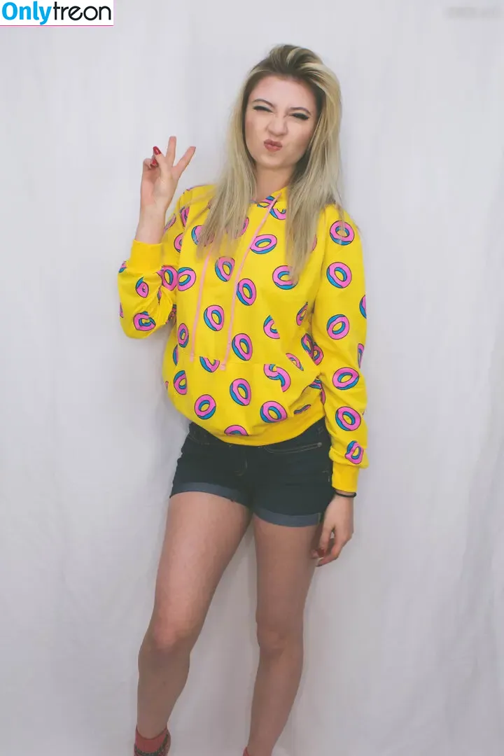 Blazefyre nude photo #0211 (itsablazey)