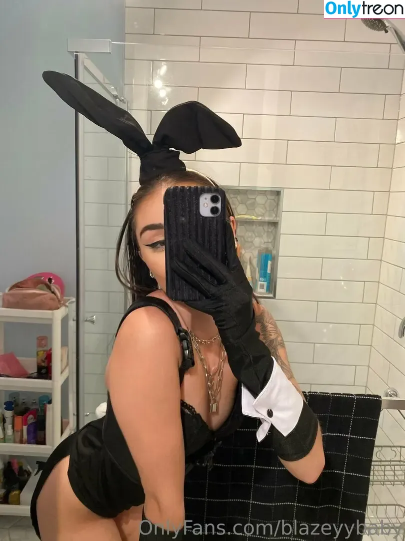 blazeyxoxo nude photo #0026 (blazeyxoxo)