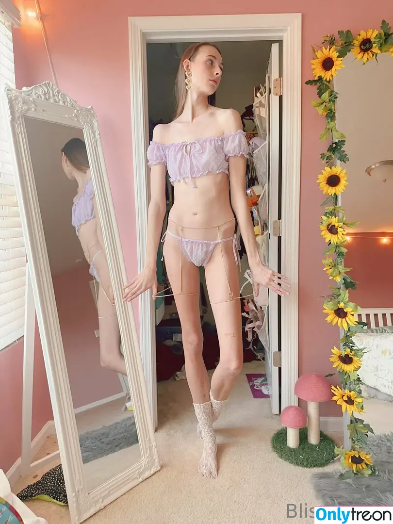 blissfulellie голая photo #0535 (blissfulellie)