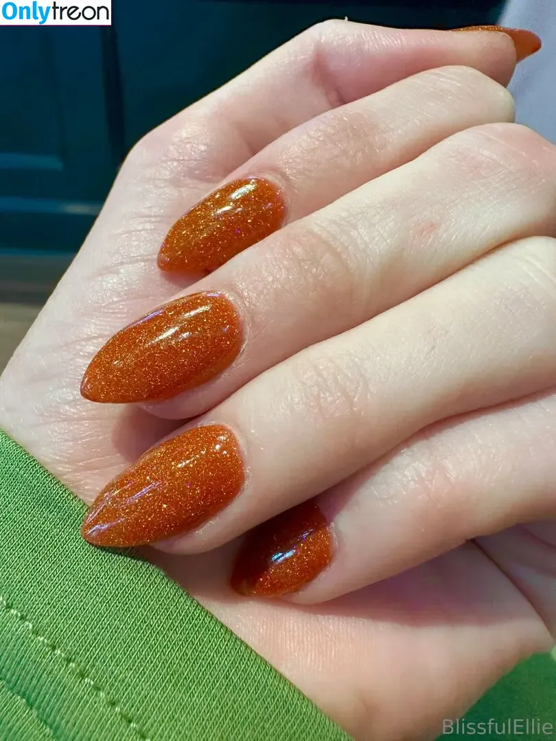 blissfulellie голая photo #0941 (blissfulellie)