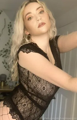 blissfulwhisperasmr / blissfulasmryt фото голая #0022