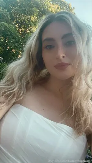 blissfulwhisperasmr / blissfulasmryt фото голая #0070