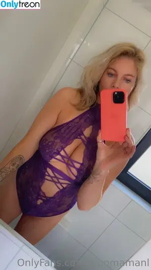 Blogmama / blogmamanl_geheim nude photo #0114