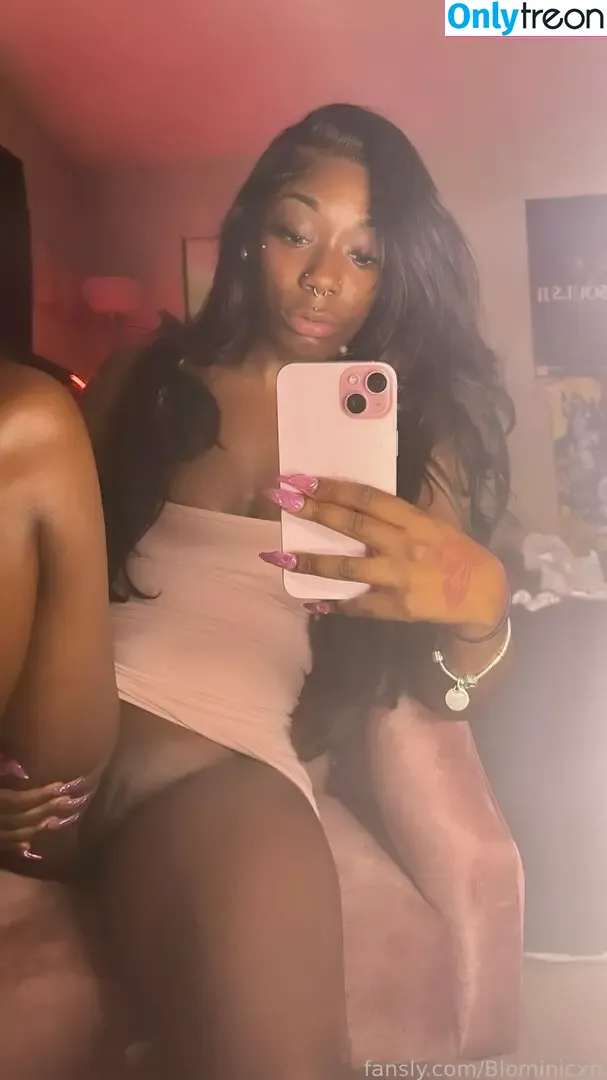 Blominicxn nude photo #0007 (blominican)