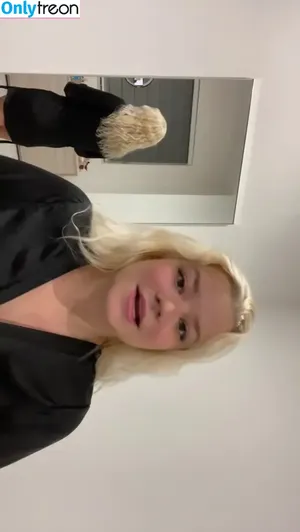 blondebaaabygirl / blondebabygirl / blondebabygurlx фото голая #0007