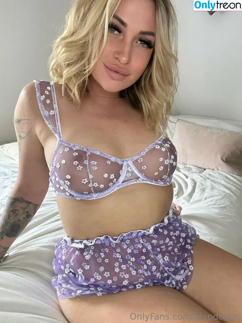 blondeizzy nude photo #0039 (blondeizzy)