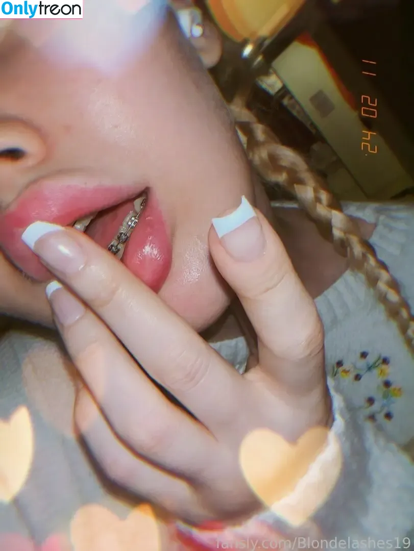 Blondelashes19 nude photo #0414 (oralstrawberry)