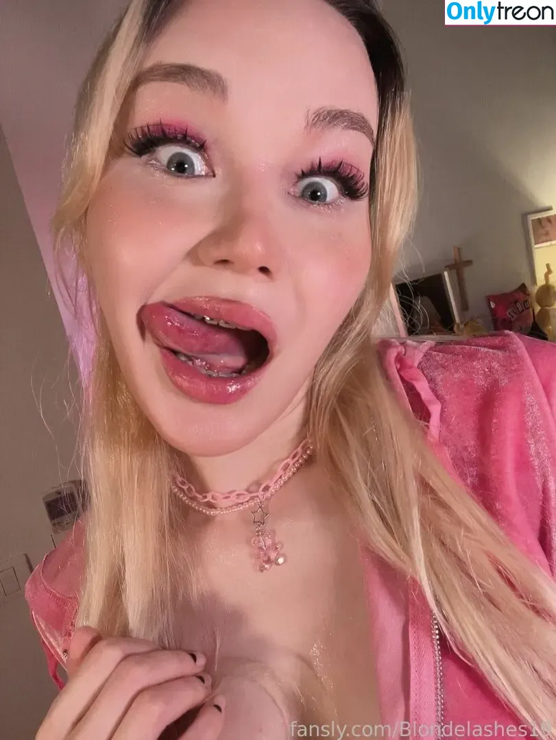 Blondelashes19 nude photo #0605 (oralstrawberry)